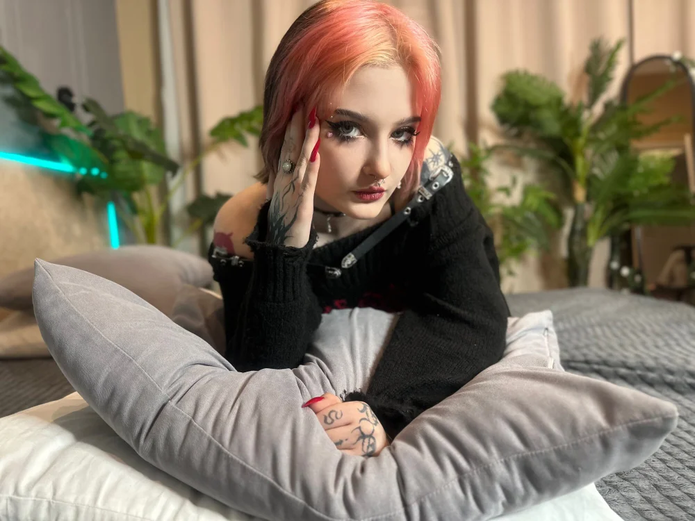 Sharon__Smith's Offline Chat Room
