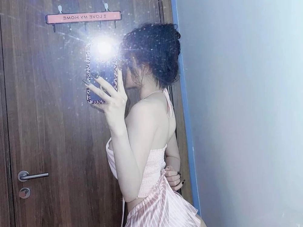 Lingg-Myann's Offline XXX Chat