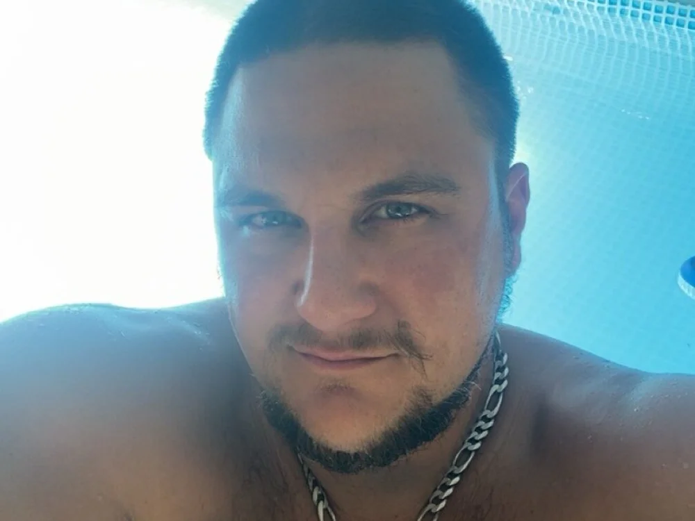 TheDude850's Offline Chat Room