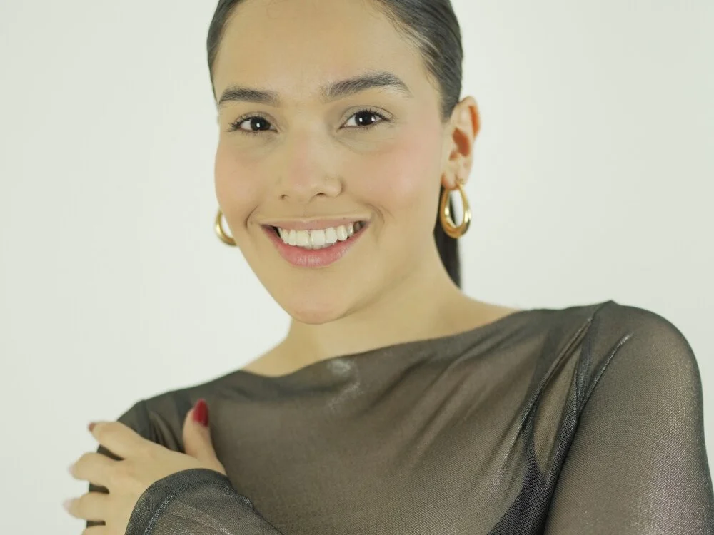 Victoria_Poet Live XXX-chat