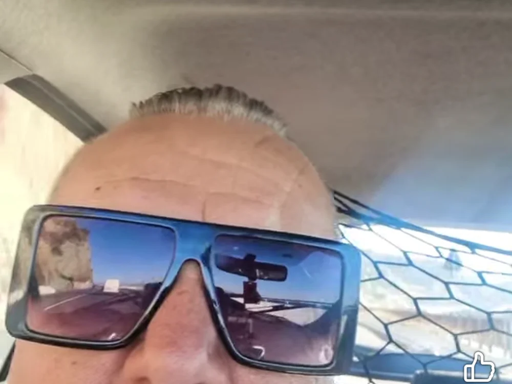 ldanda777 Chat XXX offline