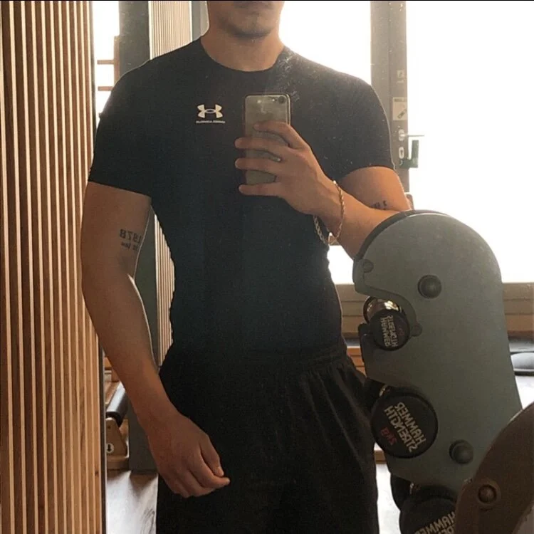 DirtyKazak Chat XXX Ngoại tuyến