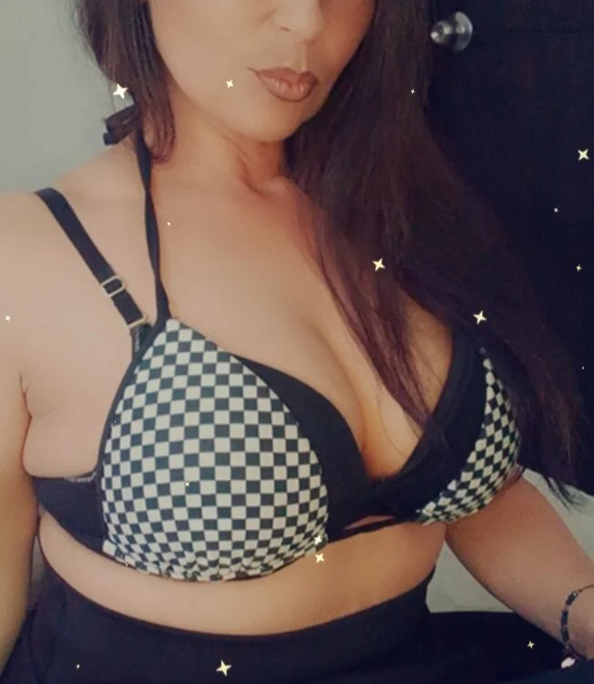 ห้องแชทออฟไลน์ของ Milf_vianca