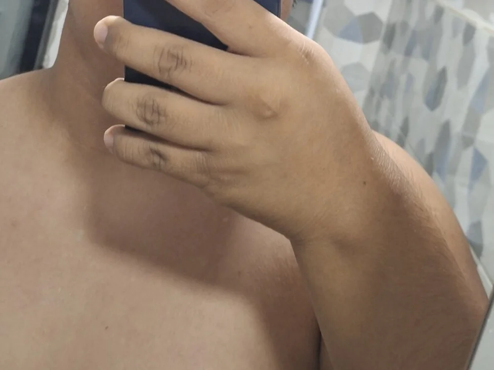 brayan_pern Offline XXX chat