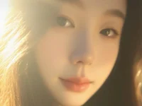 qwer8899-'s webcam live show