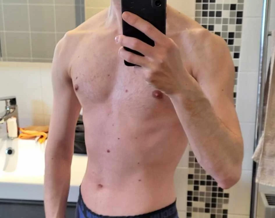 matt27120 Chat XXX Ngoại tuyến