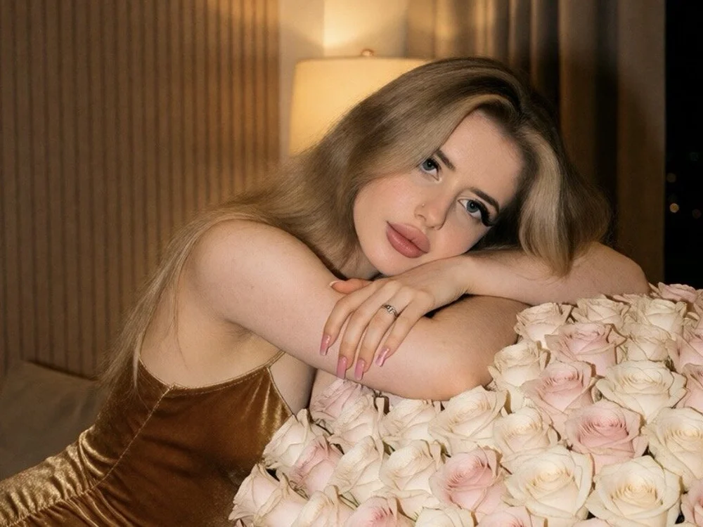 Offline XXX chat Holly-Glamour