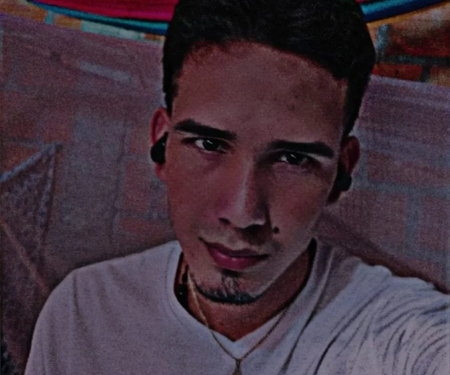 cum_serafin's Offline XXX Chat