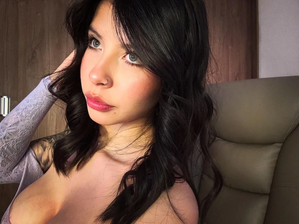 sabi_wiii Chat XXX Ngoại tuyến