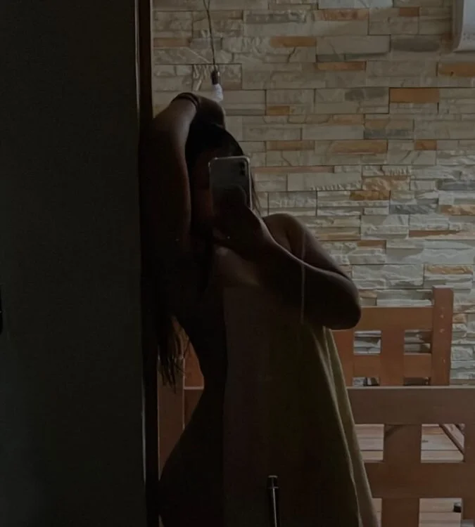 luhbitten Adlı Modelin Çevrimdışı XXX Sohbeti