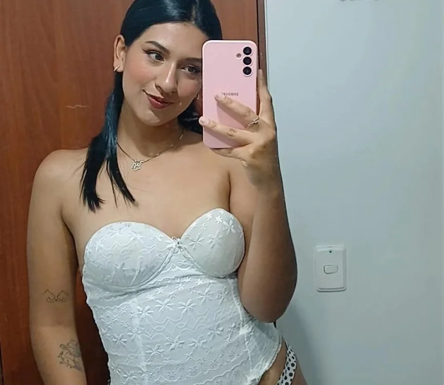 Offline XXX chat RoseeLuna