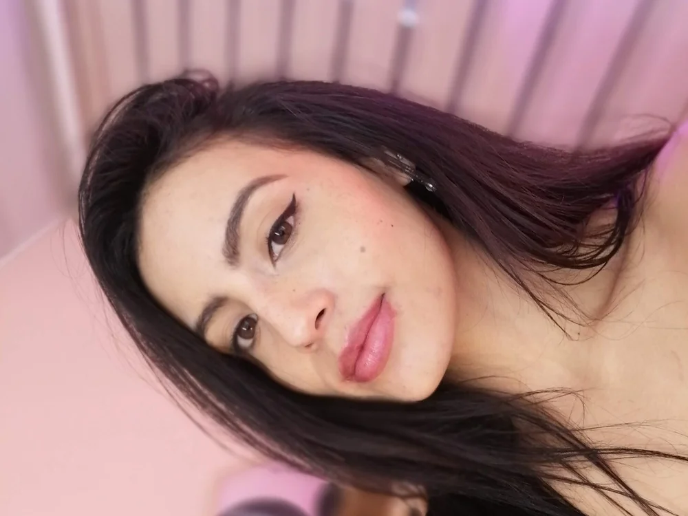 julietta_capulet's Offline XXX Chat