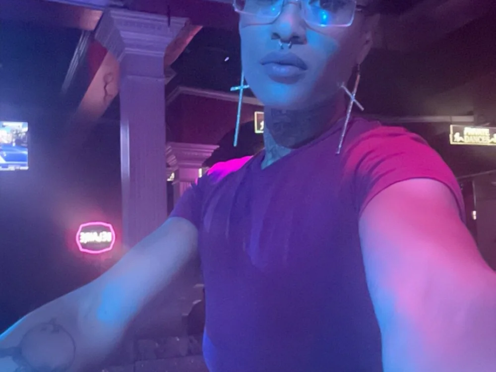 sinnknightly offline chatrum