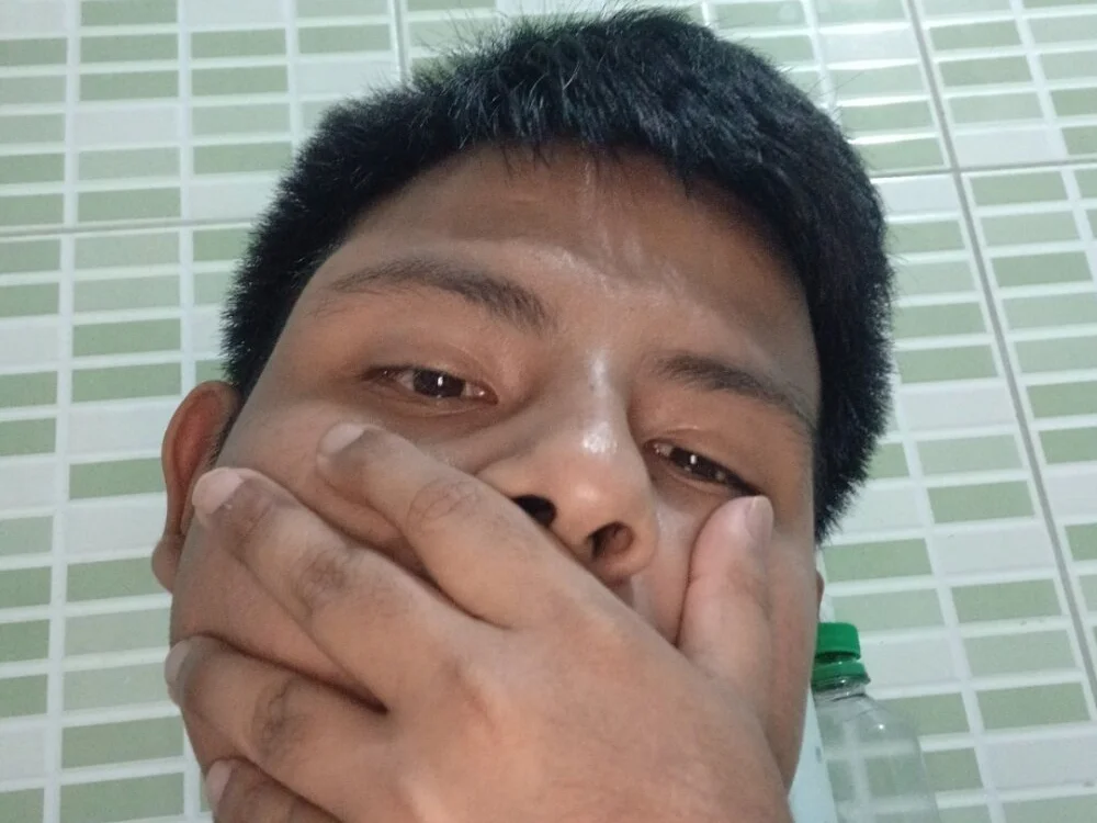 Mr_Cholate013 離線 XXX 聊天