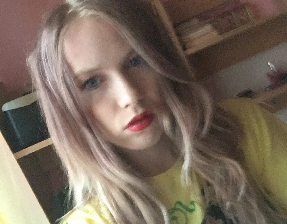 Simonalight's Offline XXX Chat