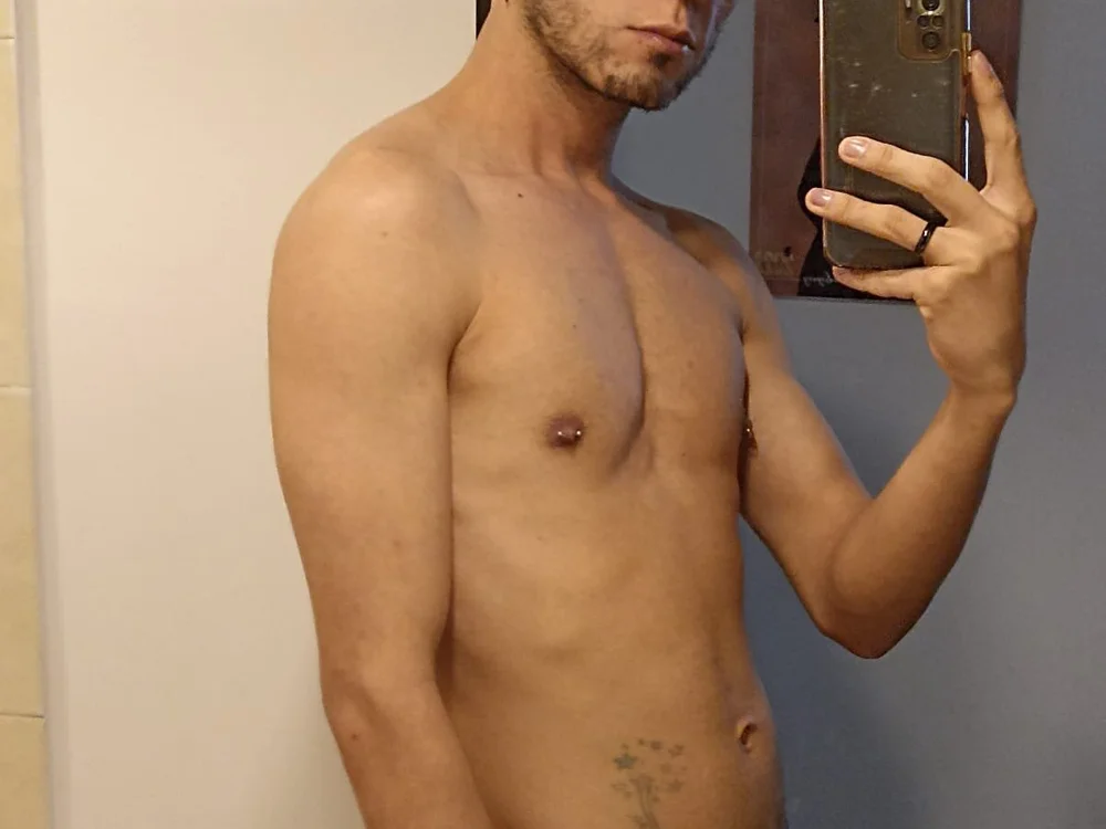 ห้องแชทออฟไลน์ของ Meleck_twink