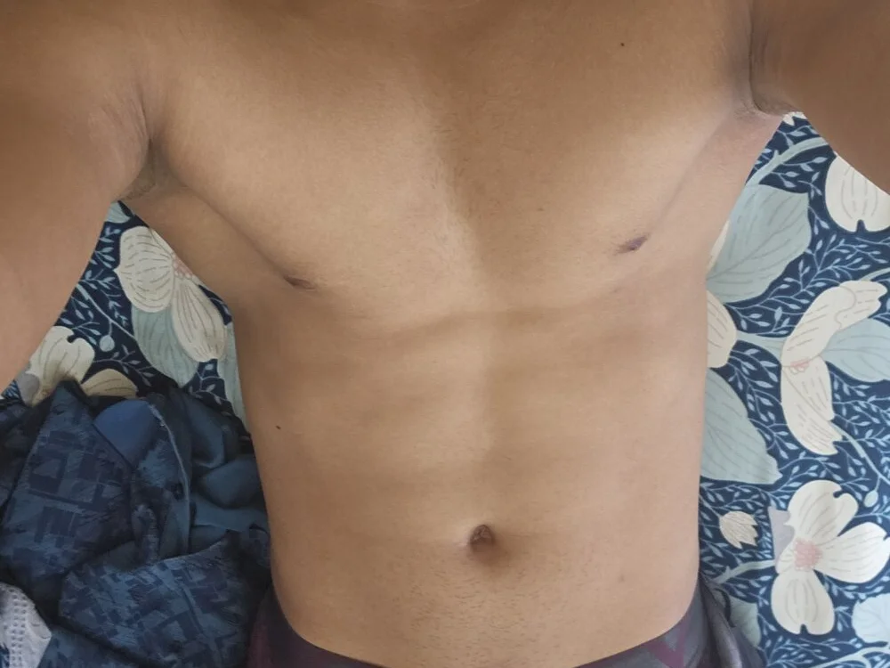 Makeout_artistn Offline XXX chat