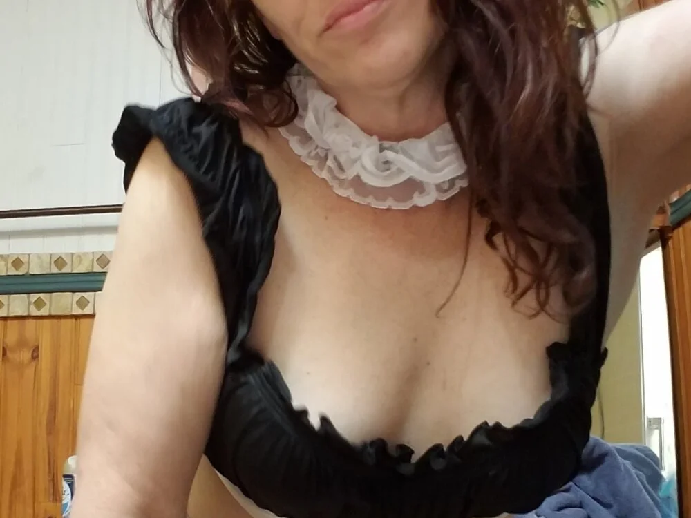 spundarella420 离线XXX聊天