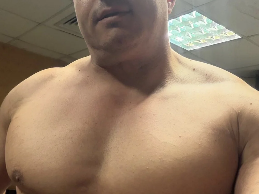 hotalexivanov's Offline XXX Chat