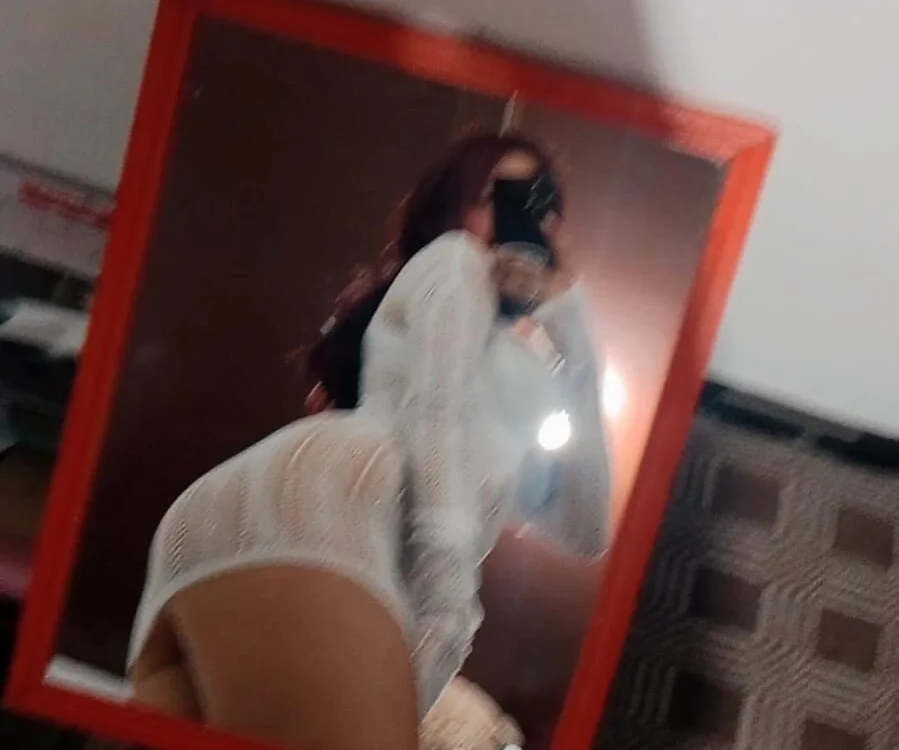 myvalentt303av's Offline XXX Chat