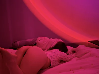 juicy8peach88 webcam preview