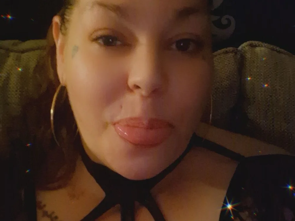 cherizzzz Offline XXX-Chat