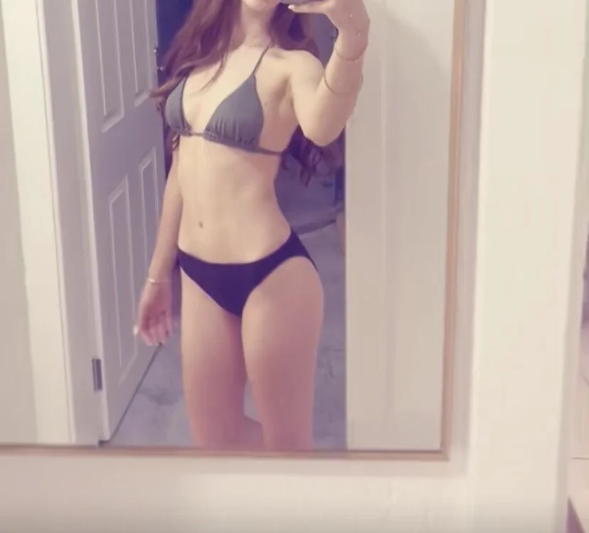 edalikiizz Adlı Modelin Çevrimdışı XXX Sohbeti