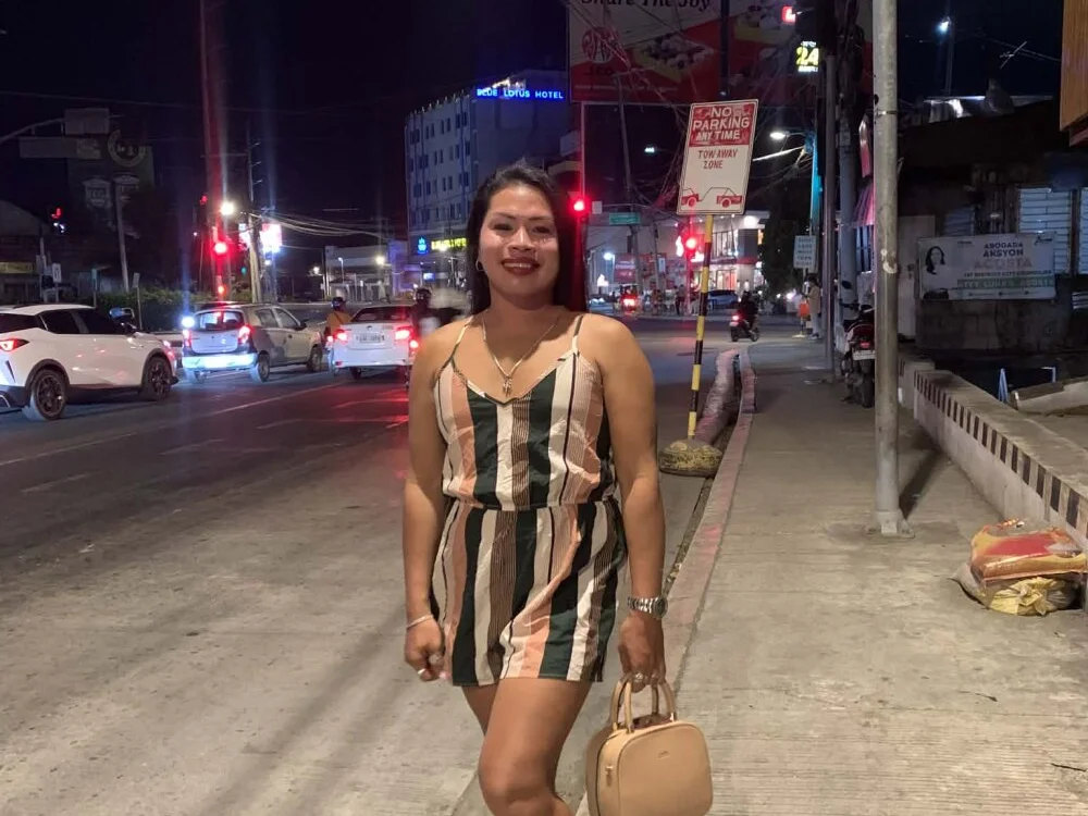 LovelyJessaXX Chat XXX Ngoại tuyến