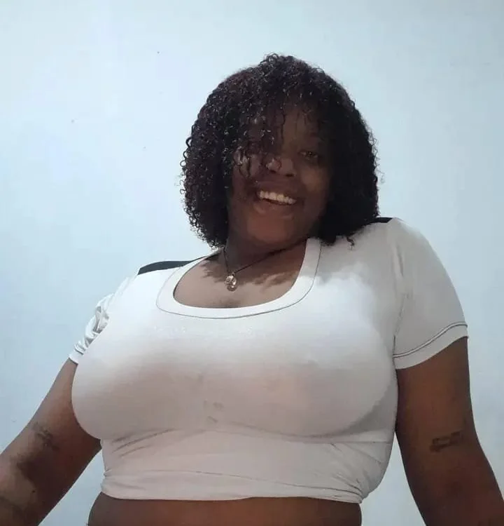 MaryEbony23 offline chatrum