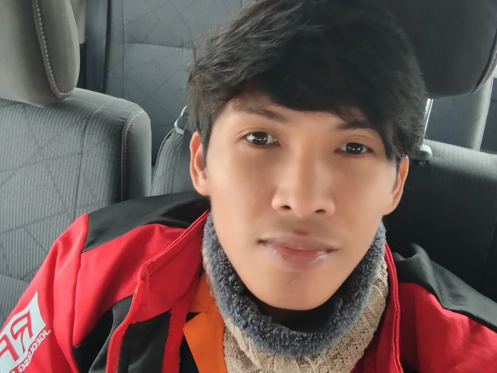 TikboyPogi: συνομιλία ΧΧΧ εκτός σύνδεσης