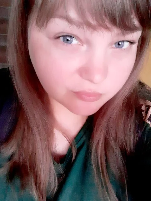 Fistashka_ Adlı Modelin Çevrimdışı Sohbet Odası