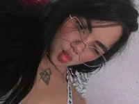 oliva_squirt's webcam live show