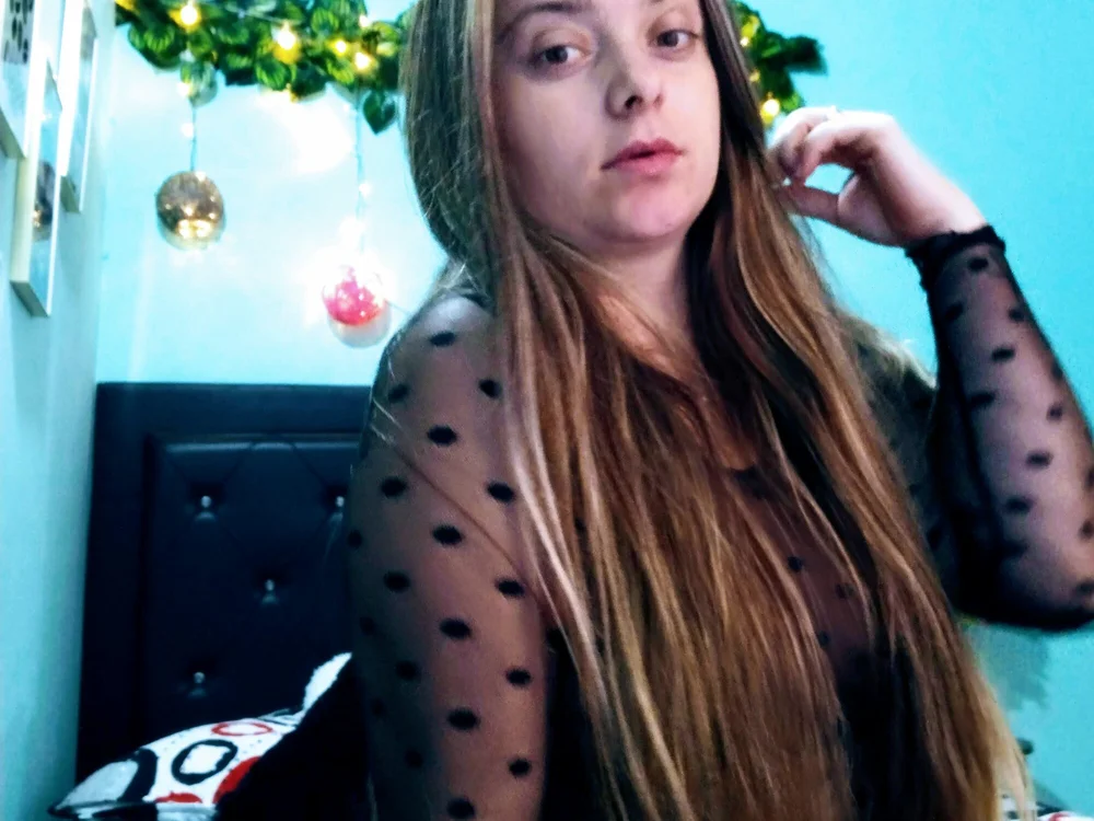 BrianaBarnes' Offline XXX Chat
