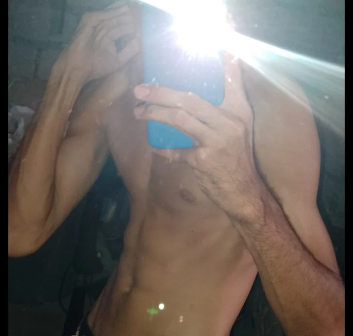 Neizer_florez Offline XXX Chat