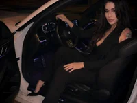 Alyonaqueen live cam