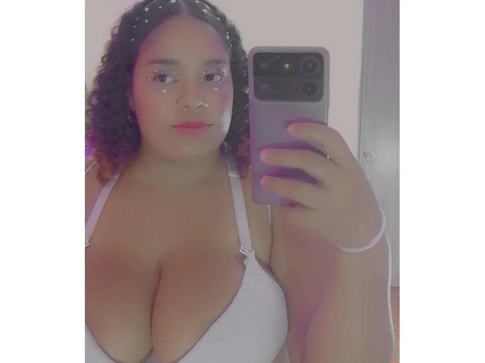 DyA1309 Chat XXX Ngoại tuyến