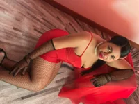 LeilaTaylorのライブXXXチャット