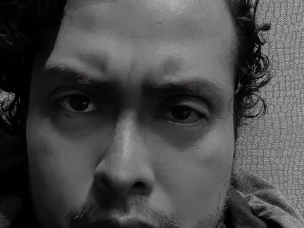 Alex281225 Offline XXX-chat