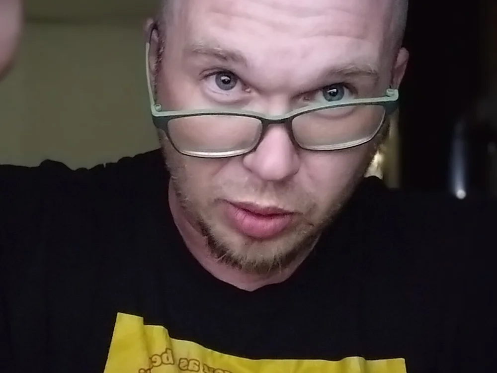 Masonius' Offline Chat Room