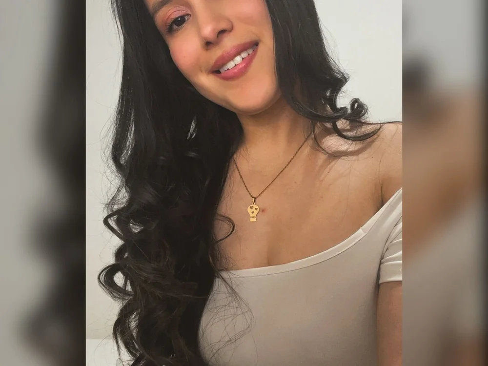 Nicolete1_'s Offline XXX Chat