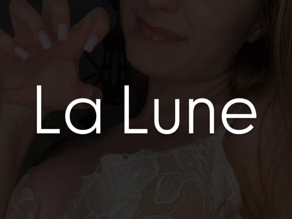 La_L_U_N_E's Offline XXX Chat