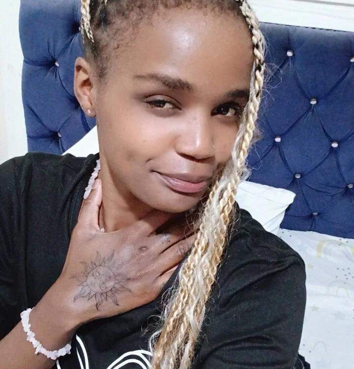 naughty_kittyyy's Offline XXX Chat