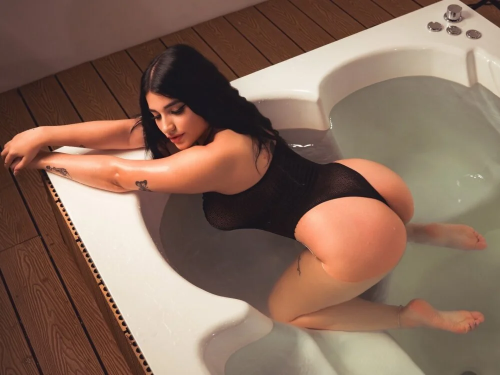 PAULETEJOHNSON Offline XXX-chat