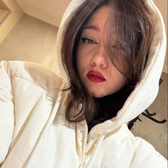 LisaCristmas' Offline XXX Chat