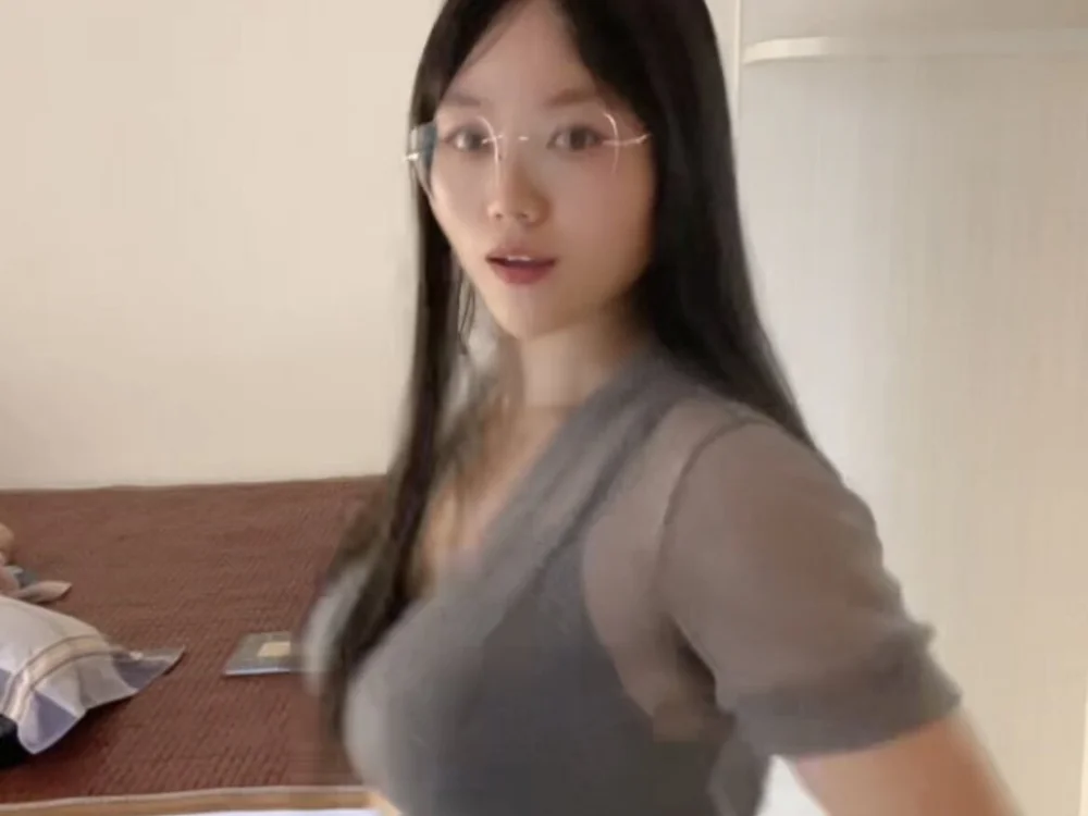 Meimei-121's most recent online preview
