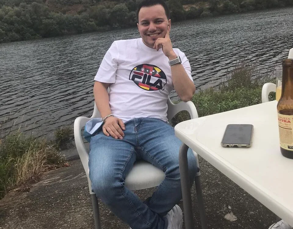 Elamorlatino21's most recent online preview
