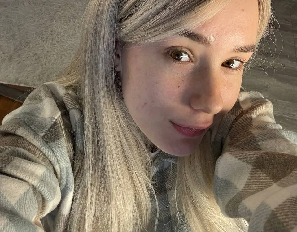 MaryWeberc 离线XXX聊天