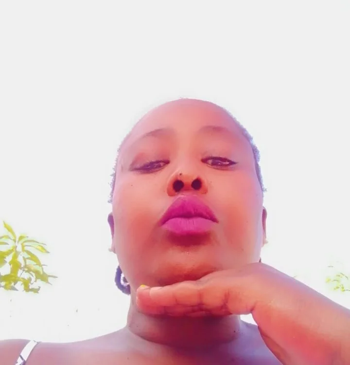 Offline XXX chat SexyBlackBerryxxx