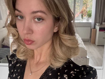 Sara_Bloservety - Girl 