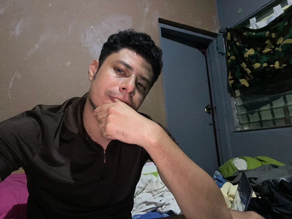Alvarez94HnD Offline XXX Chat